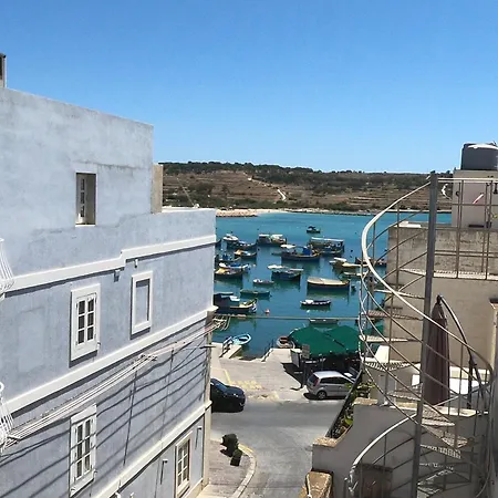 Charming Townhouse - Steps From Waterfront *