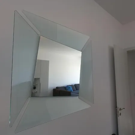 Charming Townhouse - Steps From Waterfront 別荘 *