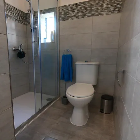 Feriehus Charming Townhouse - Steps From Waterfront *