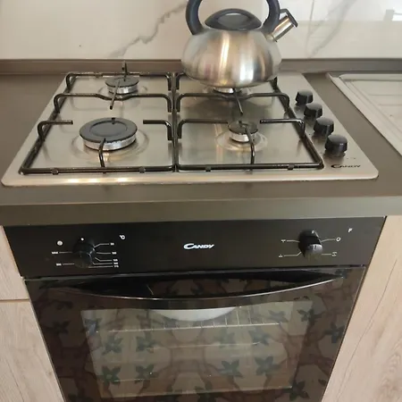 Charming Townhouse - Steps From Waterfront Дом отдыха Марсашлокк