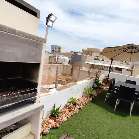 Charming Townhouse - Steps From Waterfront * マルサシュロック