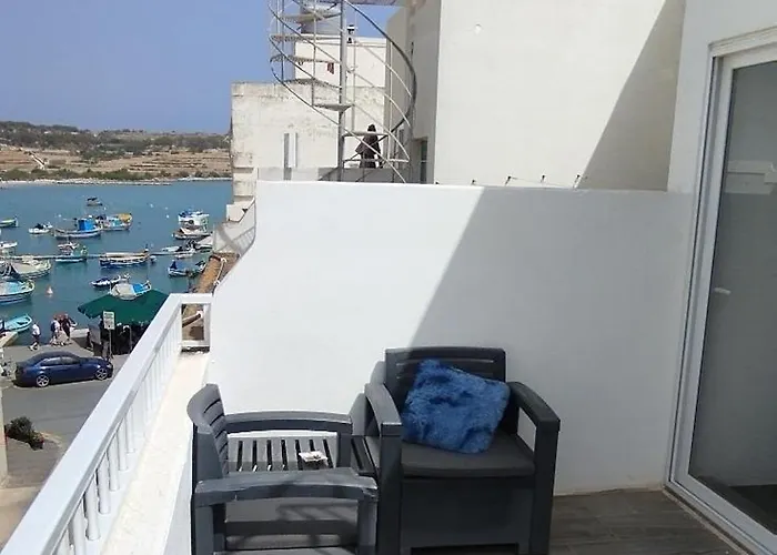 Charming Townhouse - Steps From Waterfront Marsaxlokk