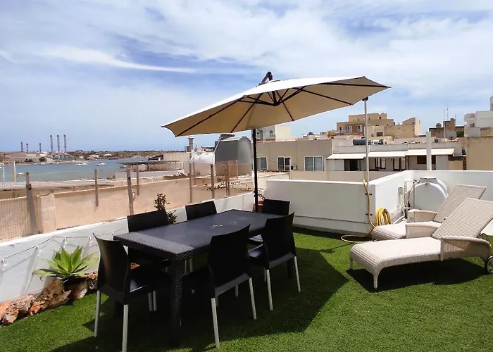 Charming Townhouse - Steps From Waterfront Case de vacanță Marsaxlokk